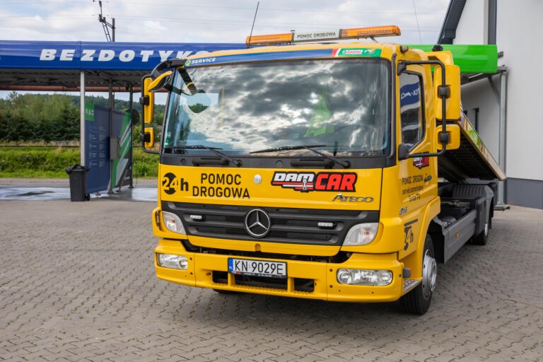 m79-dam-car-3W8A3508-min